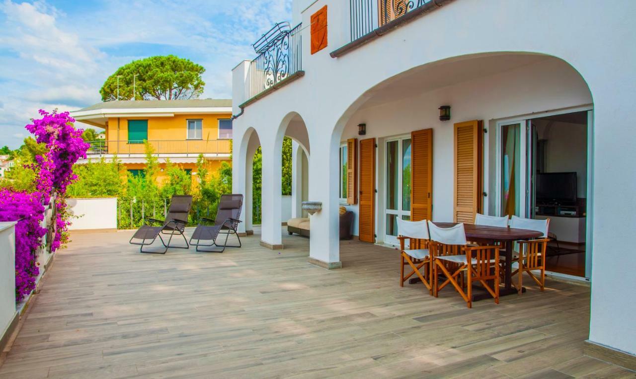 Villa Eliodora - Due Appartamenti 아렌자노 외부 사진